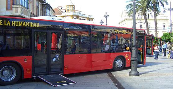 Un autobús urbano de la capital de Extremadura.