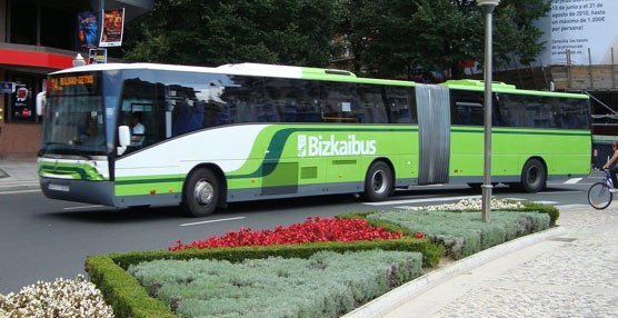 La tarjeta Barik llega al servicio de autobuses de Vizcaya, Bizkaibus, que pone en marcha un autobús eléctrico