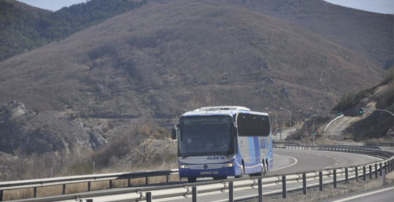 Alsa mantendrá sus servicios entre Asturias y Madrid tras la reducción de las conexiones aéreas entre el Principado y la capital