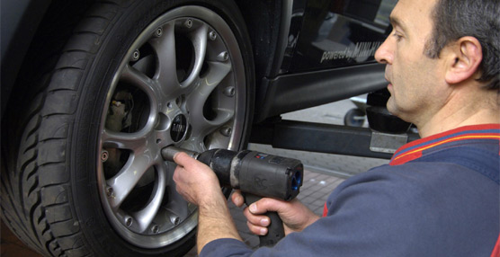 Bridgestone lanza OTR Élite, una red de talleres especializados en neumáticos industriales