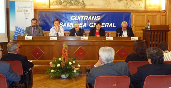 Un momento de la Asamblea General de socios de Guitrans.