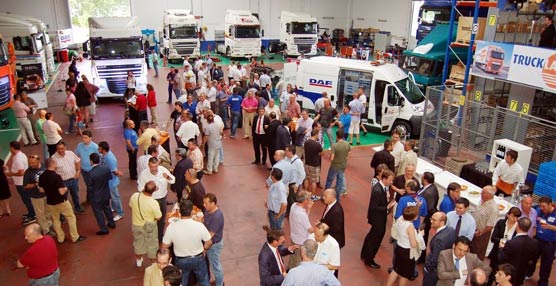 Imagen de la inauguración del nuevo concesinario Truckland de Alcalá de Henares