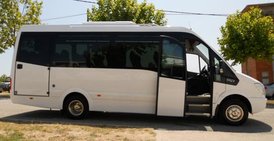 Microbús de Car-bus.net de Ondo de Mercedes-Benz.