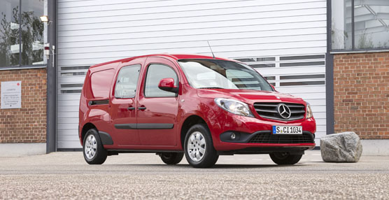Mercedes-Benz completa la gama de Citan con dos nuevos modelos el 111 CDI y el 112 con motor de gasolina