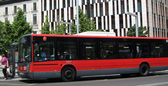 Autobús de la empresa AUZ.