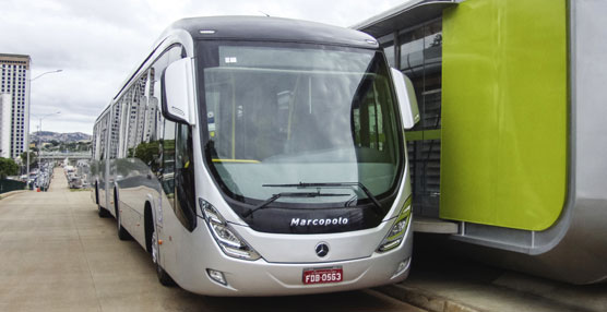 Uno de los 500 autobuses Mercedes-Benz para el sistema de transporte rápido de Belo Horizonte. 