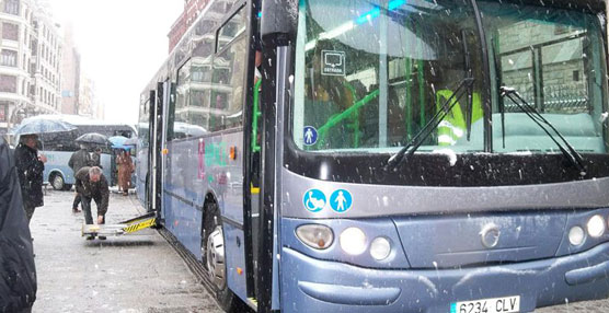 Nuevo autobús de la asociación Aspace.