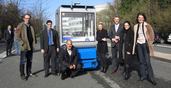 Vicomtech-IK4 desarrolla el primer vehículo robótico con motor eléctrico guiado por visión artificial