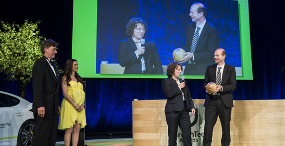 Continental gana el Premio Green Tec 2014 por su proyecto de industrializar caucho de diente de le&oacute;n