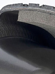 SoundComfort se caracteriza por una espuma de poliuretano de celdas abiertas que se encuentra en la superficie interior del neumático.