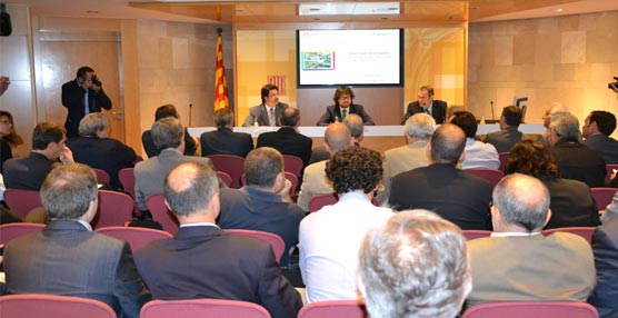 Isidre Gavín, al centro de la imagen, ha resaltado el liderazgo del mercado immologístico catalán respecto al resto del Estado.