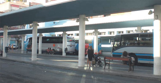 El autobús refuerza sus servicios para garantizar la movilidad ante la huelga del sector ferroviario