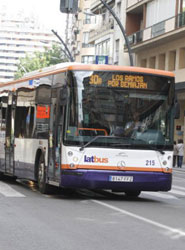 El número de viajeros del autobús urbano en Murcia en octubre aumentó un 15%.