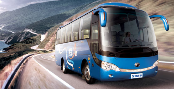 Yutong presenta el CC9 de 9,35 metros, primer vehículo que la compañía importa a España