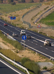 El número de personas fallecidas en carreteras de la Unión Europea desciende sólo un 1% en 2014
