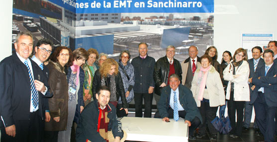 Colectivos de la EMT en su visita a las instalciones de Sanchinarro