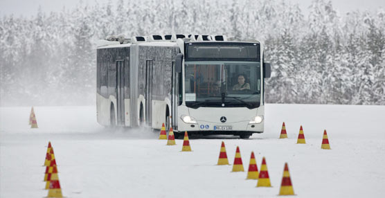 Las pruebas de  los autobuses y autocares Mercedes-Benz y Setra en el Círculo Polar son superadas con nota