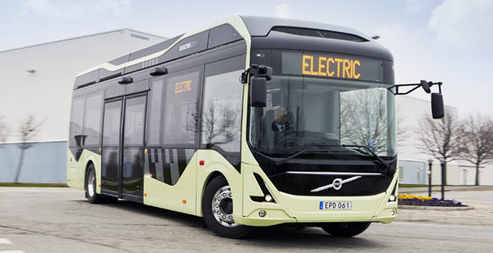 El primer autobús totalmente eléctrico de Volvo circulará por las calles de Goteborg en junio
