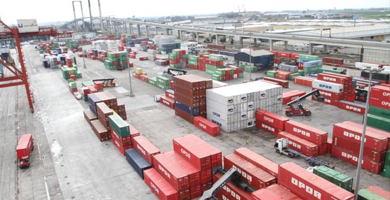 Los puertos espa&ntilde;oles ofrecen m&aacute;s de 37 millones de metros cuadrados de superficie para actividades log&iacute;sticas