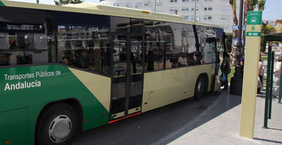 Autobús del  Consorcio de Transportes Bahía de Cádiz.