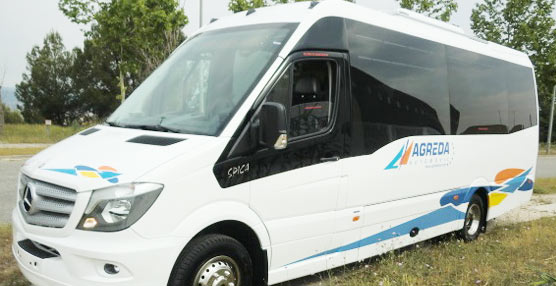 Car-bus.net realiza la entrega de una unidad Spica a Agreda Automóvil SA
