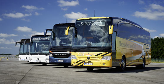 Los autobuses de las pruebas dinámicas realizadas durante el Campus Safety