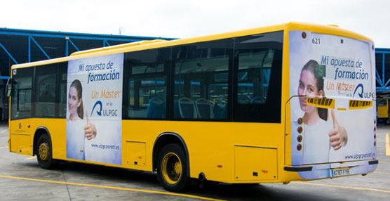La imagen promocional de la institución educativa se publicitará en los autobuses de Guaguas Municipales.