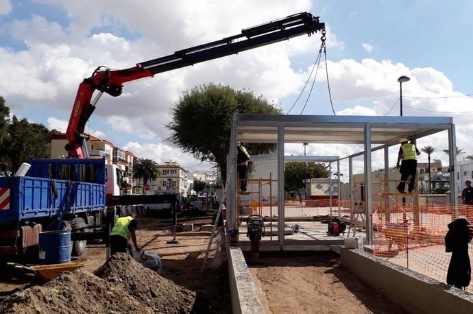 Obras del nuevo intercambiador de autobuses de Chiclana de la Frontera.