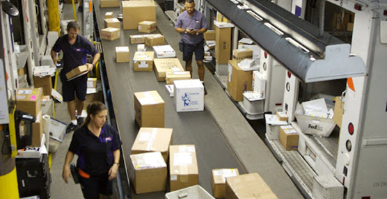 La paquetería aumenta un 50% en los envi&#769;os de ‘e-commerce’