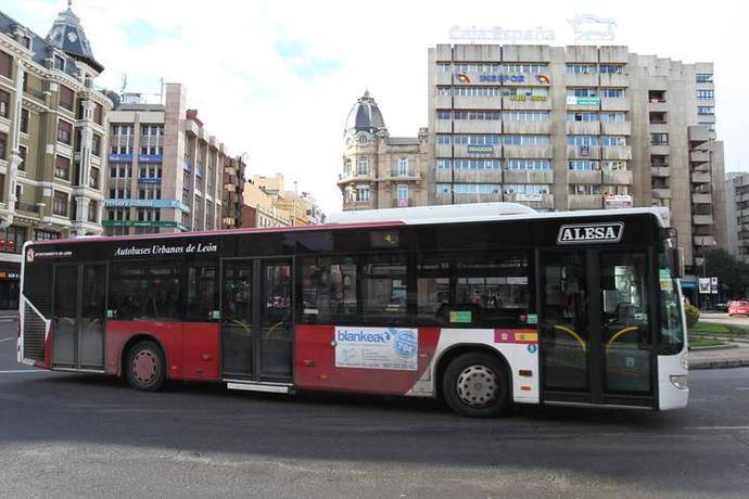 Un autobús urbano de la ciudad de León.