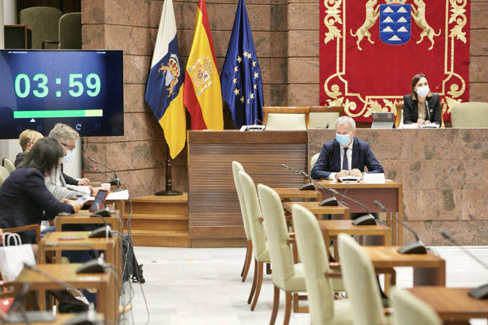 Canarias dedica un millón de euros en 2021 a impulsar planes municipales de movilidad