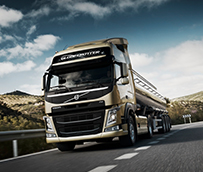 Volvo Trucks reduce su consumo con un nuevo software y motores mejorados