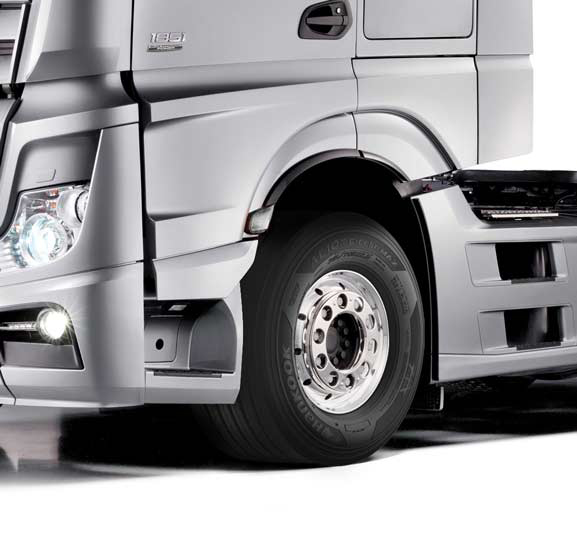 Crece la oferta de neumáticos de equipo original Hankook Tire Premium para camiones, con medidas adicionales