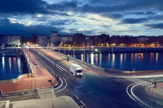 Renault Trucks presenta su Libro Blanco de la descarbonización