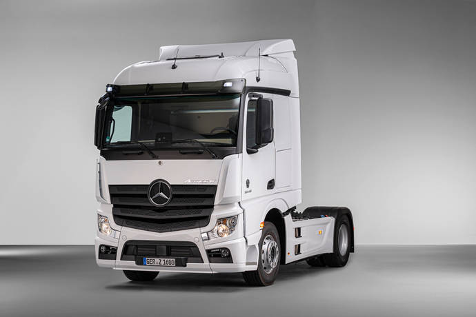 Daimler Truck &amp; Bus despliega una gran cantidad de novedades