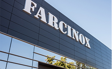 Farcinox instala desfibriladores en dos de sus instalaciones