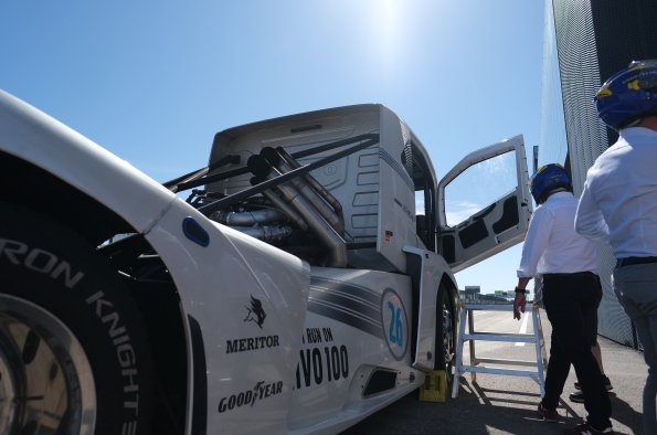 El camión más rápido del mundo llega a España de la mano de Volvo y Goodyear