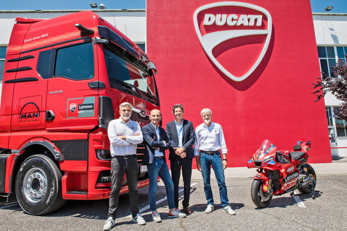 Cuatro MAN TGX para el equipo oficial Ducati en MotoGP