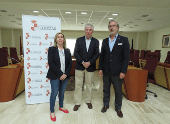 Presentación del convenio entre el Ayuntamiento de Illescas y FM Logistic.