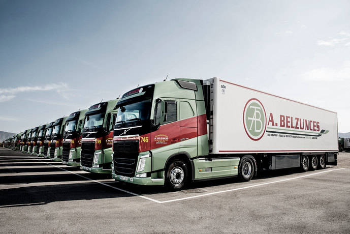 Los nuevos camiones Volvo de Transportes Belzunces.