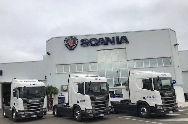 Los nuevos camiones de Bergé para Galicia.