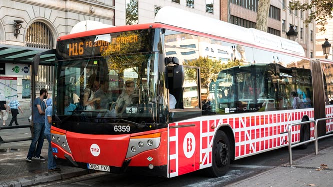 Un autobús de la ciudad de Barcelona.