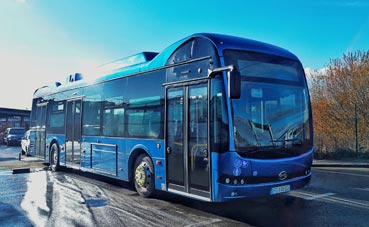 Primeros autobuses el&#233;ctricos de BYD France
