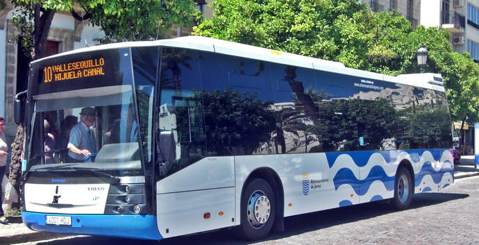 Un autobús de la ciudad de Jerez de la Frontera.
