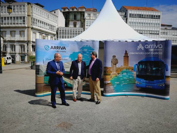 Arriva cuenta, en Galicia, con una plantilla de 290 trabajadores y una flota de 220 vehículos para servir a las principales poblaciones de las provincias de A Coruña y Lugo.