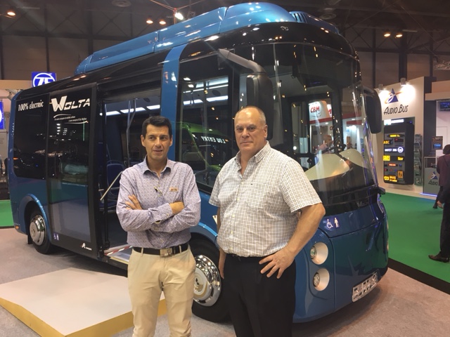 Car-bus.net amplia la red de distribución de su vehiculo electrico Wolta