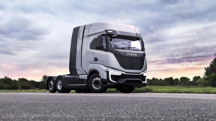 Iveco toma las riendas de sus camiones pesados sin emisiones