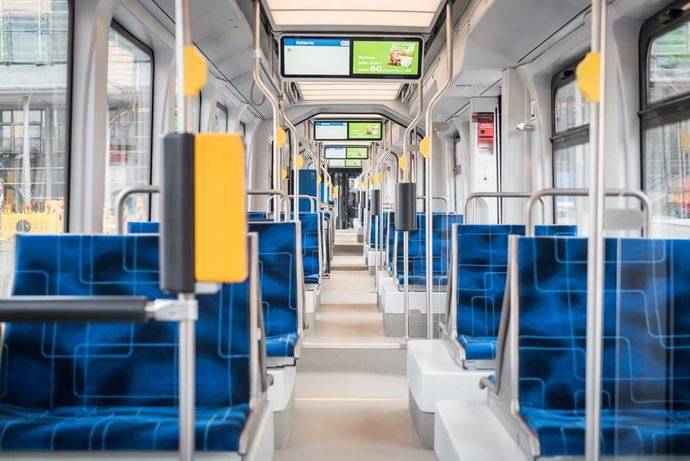 Interior del Solaris Tramino Leipzig.