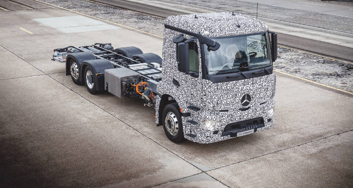 Mercedes Benz muestra su primer camión 100% eléctrico diseñado para distribución