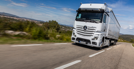 Mercedes-Benz Trucks concluye un año ‘histórico’ para la marca en España